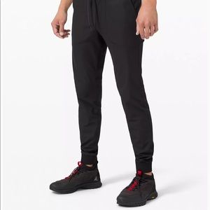 Lululemon ABC Skinny Jogger Black Large